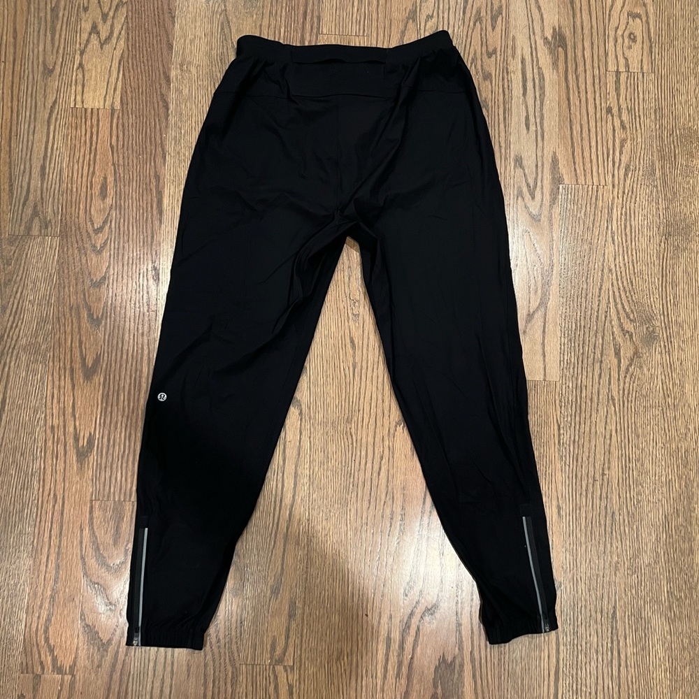 NWOT Lululemon Surge Jogger (29”, M, Black)